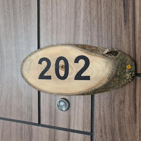 Mida Apartment Obzor Luaran gambar