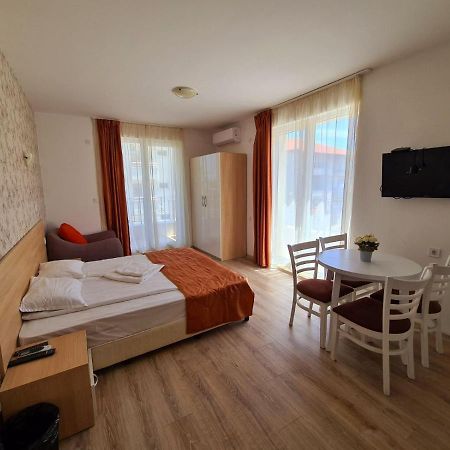 Mida Apartment Obzor Luaran gambar
