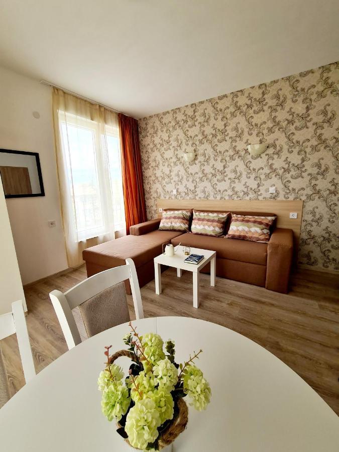 Mida Apartment Obzor Luaran gambar