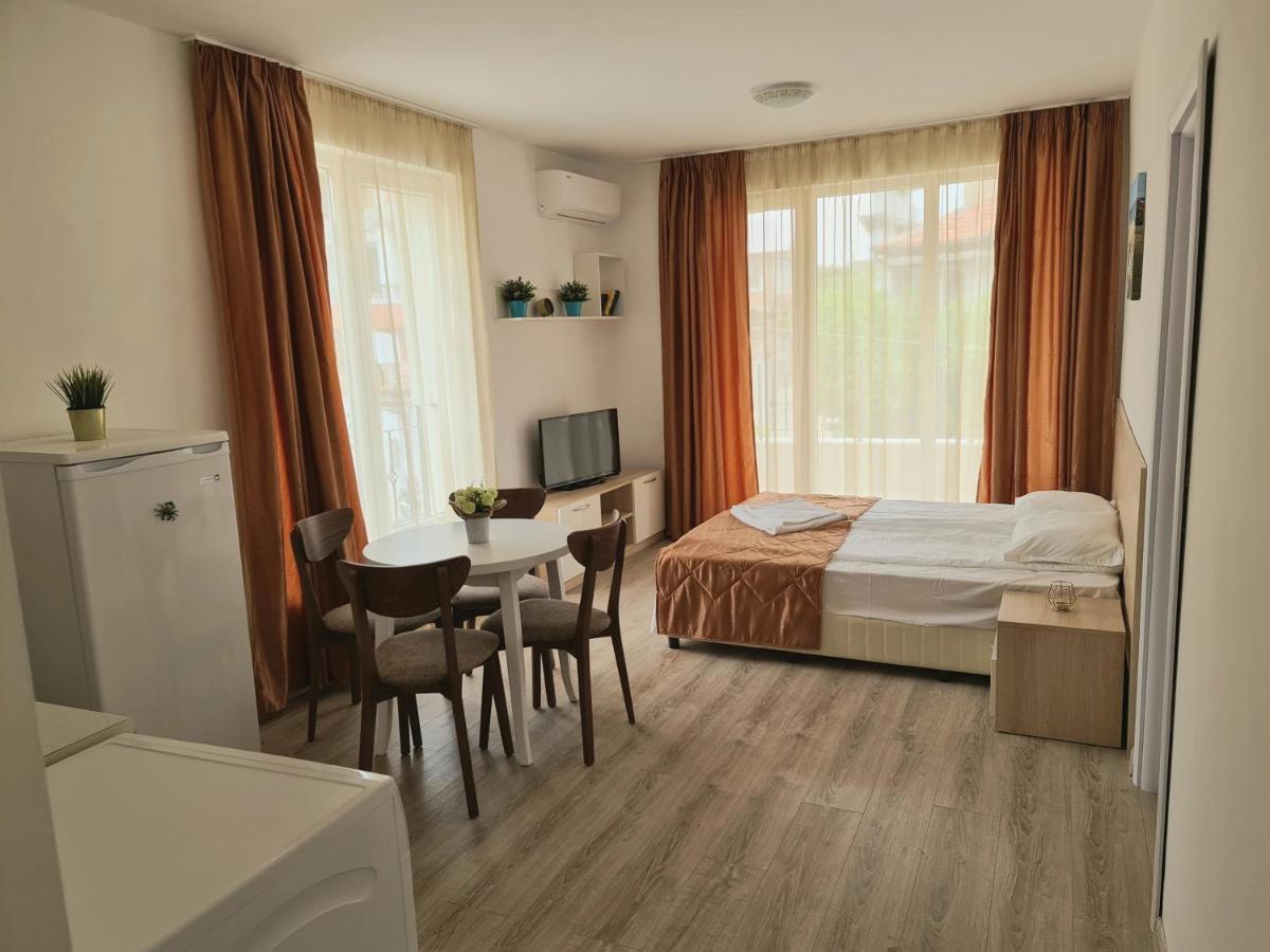 Mida Apartment Obzor Luaran gambar