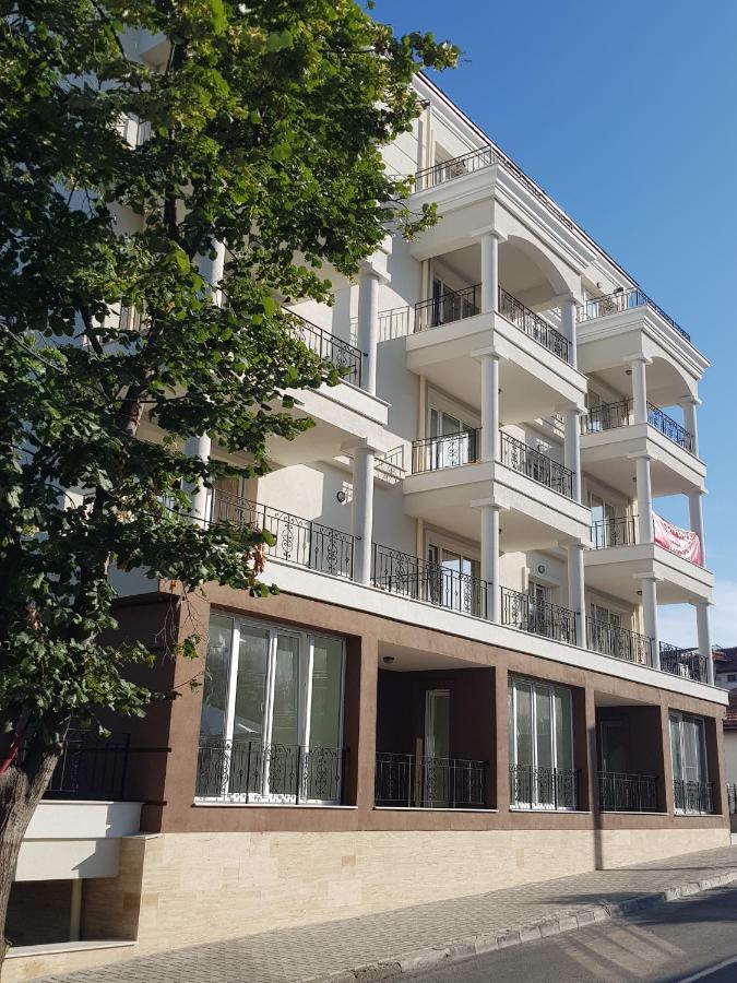 Mida Apartment Obzor Luaran gambar
