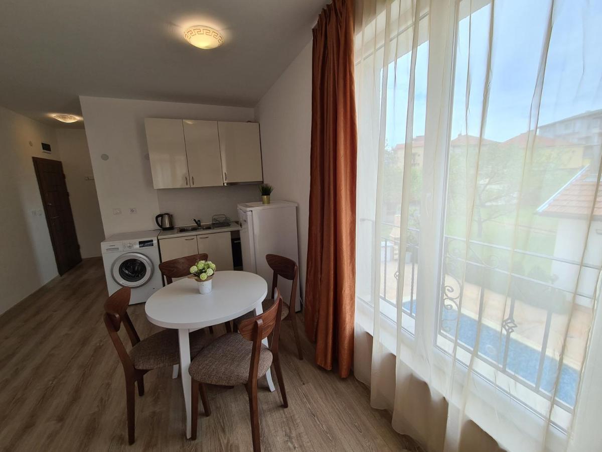 Mida Apartment Obzor Luaran gambar