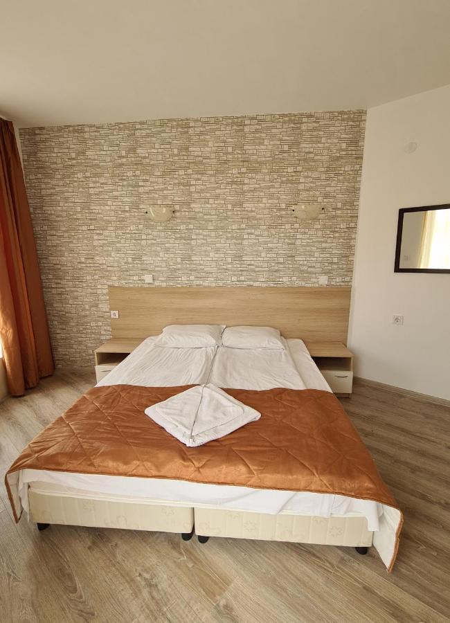 Mida Apartment Obzor Luaran gambar