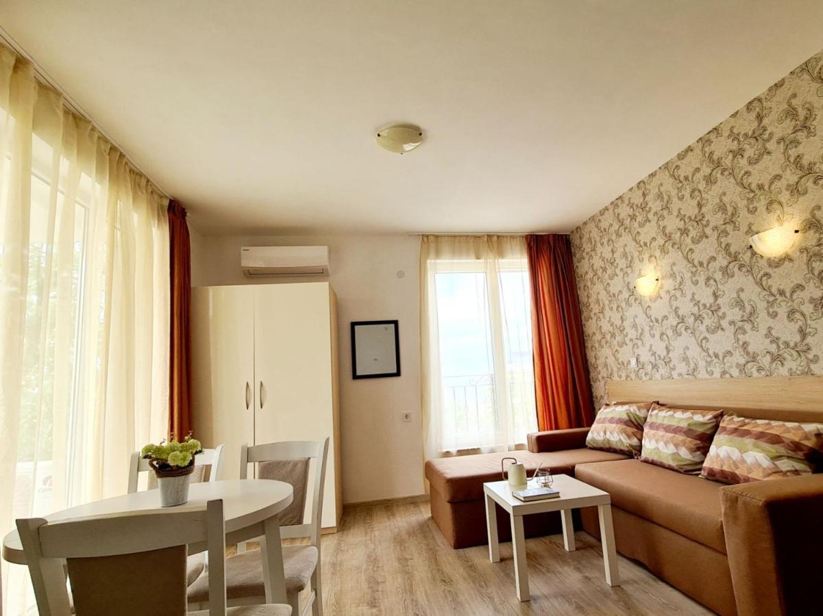 Mida Apartment Obzor Luaran gambar