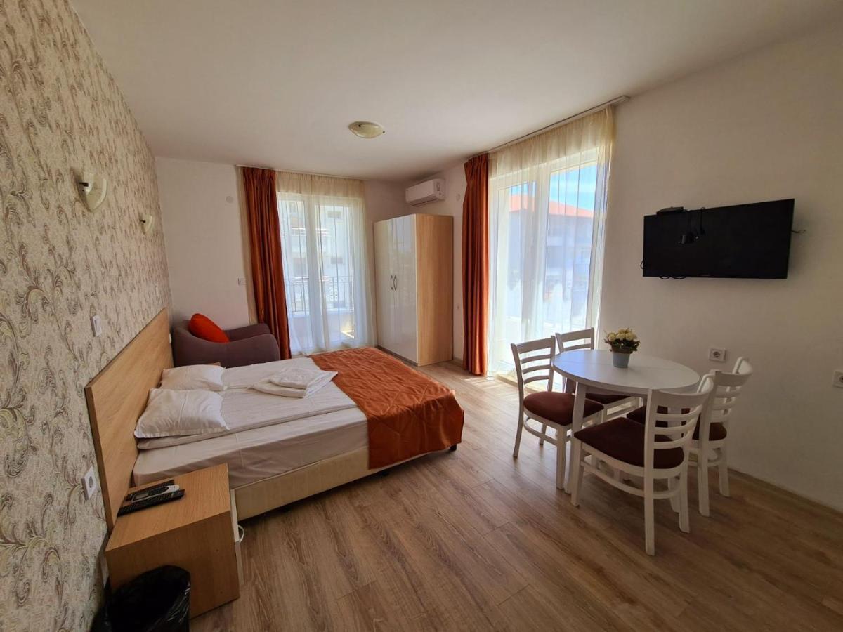Mida Apartment Obzor Luaran gambar